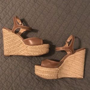 Size 8 Nine & Co. Platform Wedges